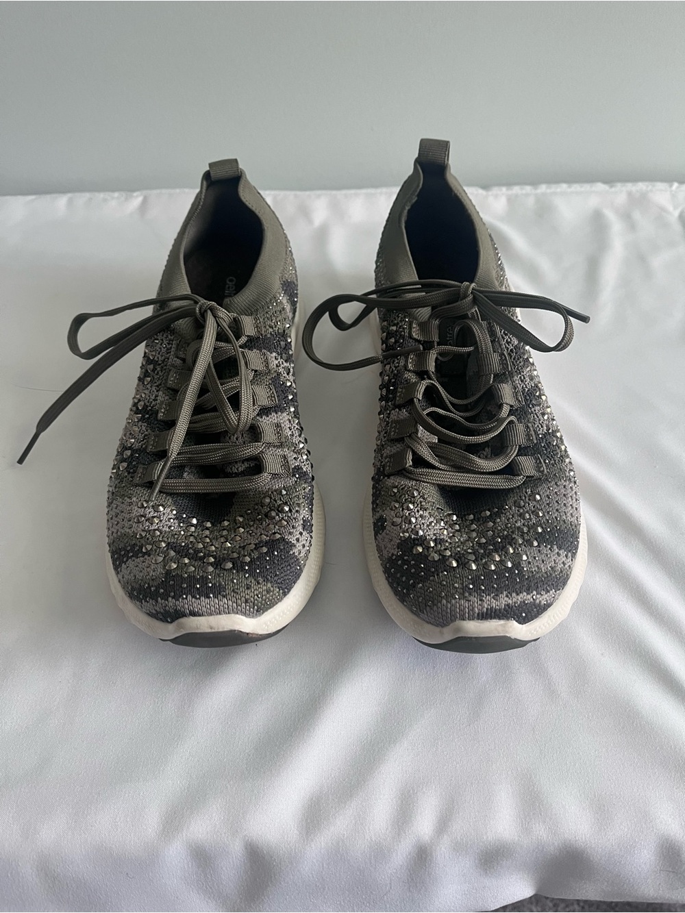 Aetrex Gray Knit Lace-Up Sneaker with Rhinestone Accents